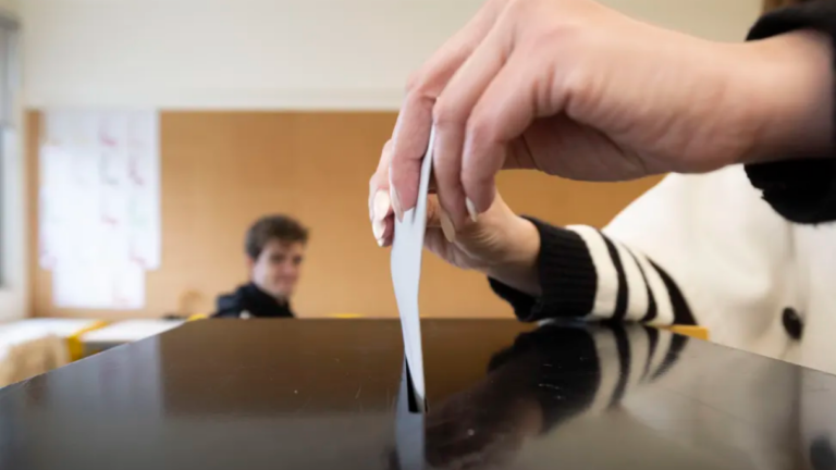 Jovens portugueses entre os que têm mais vontade de votar nas europeias